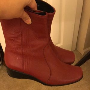 Red boots